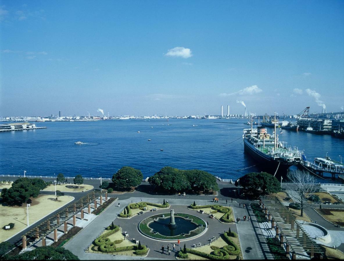 Hotel New Grand Йокогама Экстерьер фото Port of Nagoya